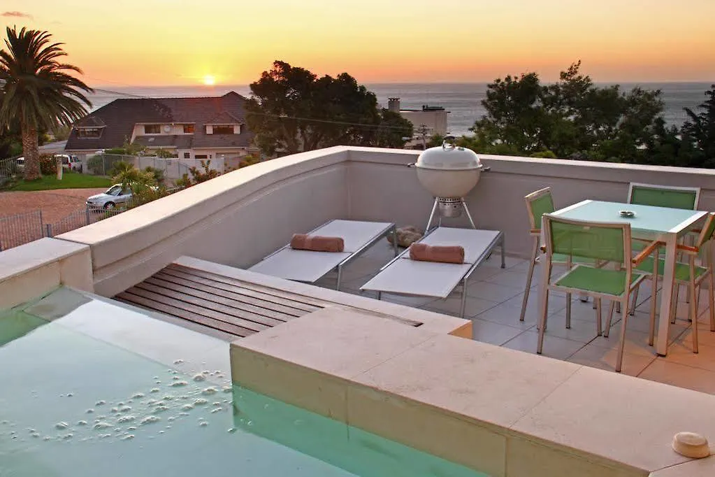 Lion'S View Villa & Apartment Κέιπ Τάουν